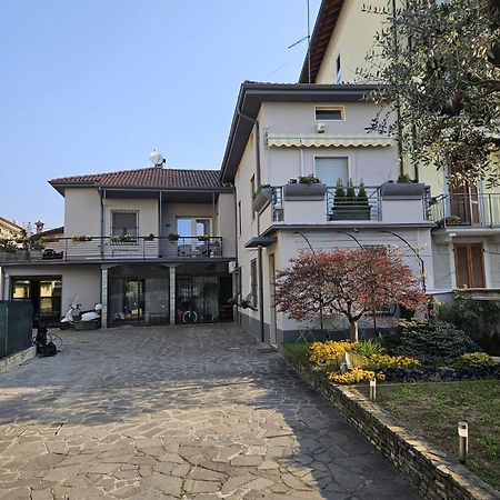 Da Romy Holiday House Моццо Экстерьер фото